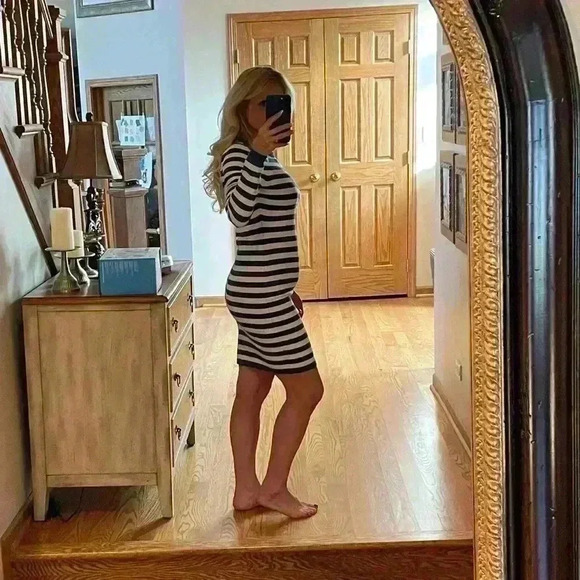 Milly Blue and White Striped Long Sleeved Sweater Dress Size Small - Picture 13 of 14